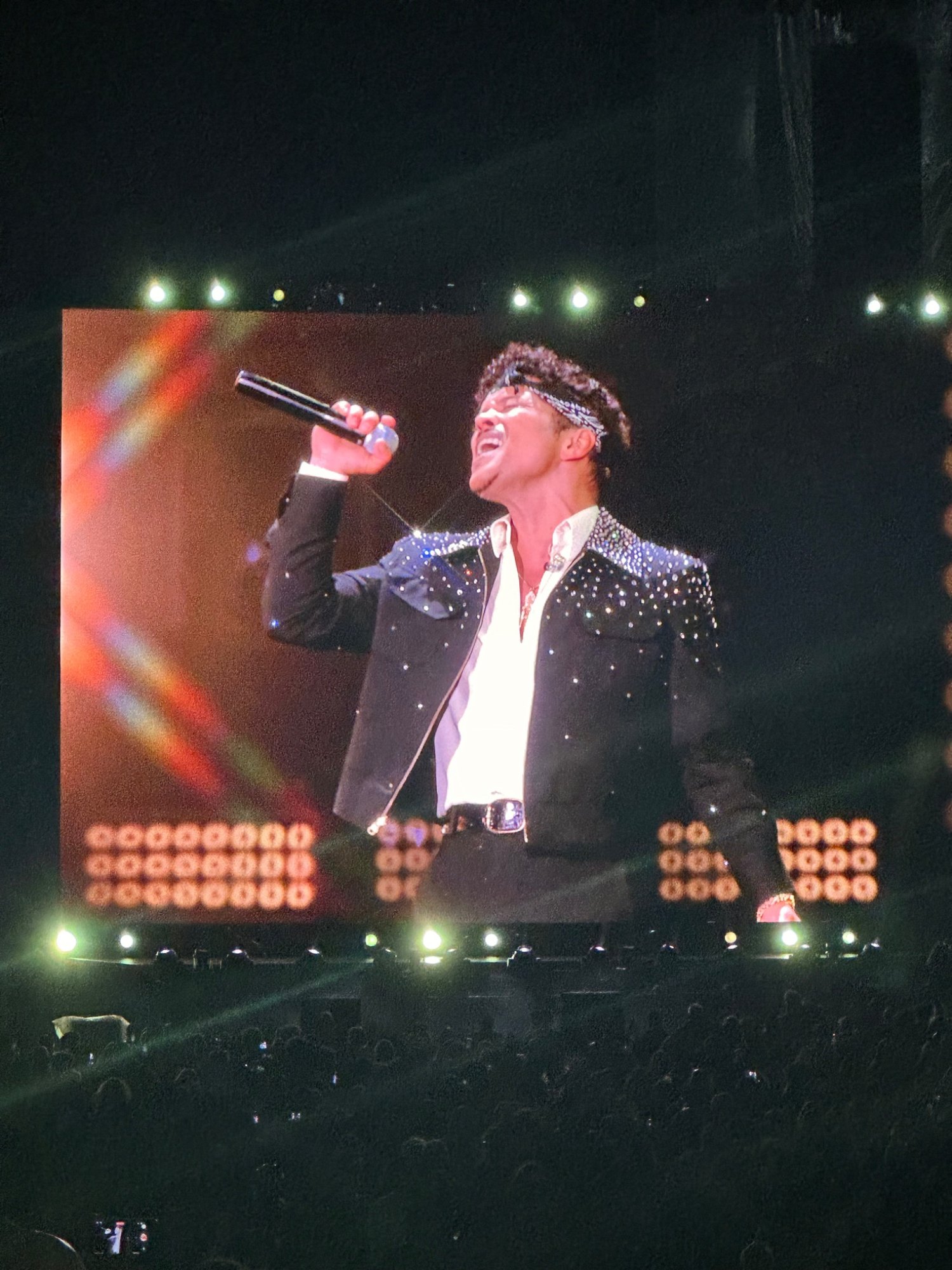 Bruno Mars live at Gillette Stadium on The Romantic Tour — Foxborough, MA, September 6, 2026, his first time at the home of the Patriots, with Anderson .Paak as DJ Pee .Wee and RAYE opening. A Latin set, Mothership funk with The Hooligans, and an Elvis-inspired finale: three lanes in one night. Concert photography by Julez for bobbyshakes.com.