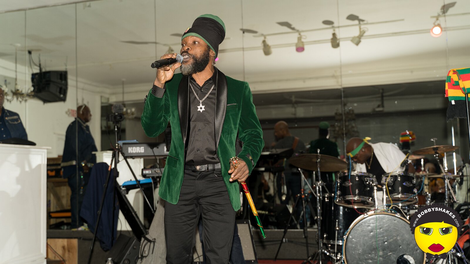 Bushman performing live at New York in New York, NY, photographed by Anil Batra, Picatra Music Journal