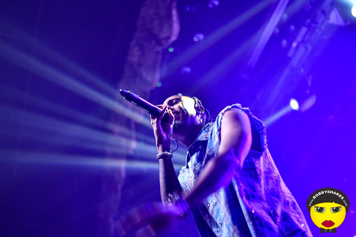 Ding Dong performing live at Big Night Live in Boston, MA, photographed by Bobby Shakes