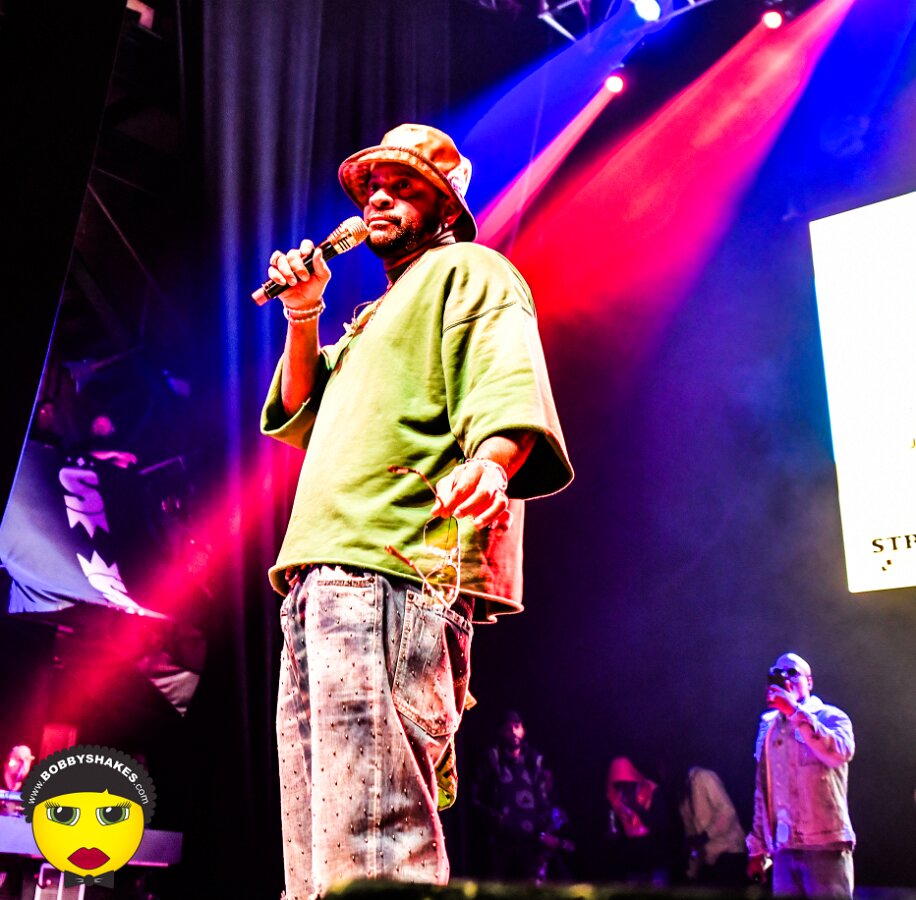 Shaggy, Tanto Metro & Devonte, Tifa, Teejay, Jay Banks, Pritty Di General performing live at The Strand Ballroom & Theatre in Providence, RI, photographed by Bobby Shakes