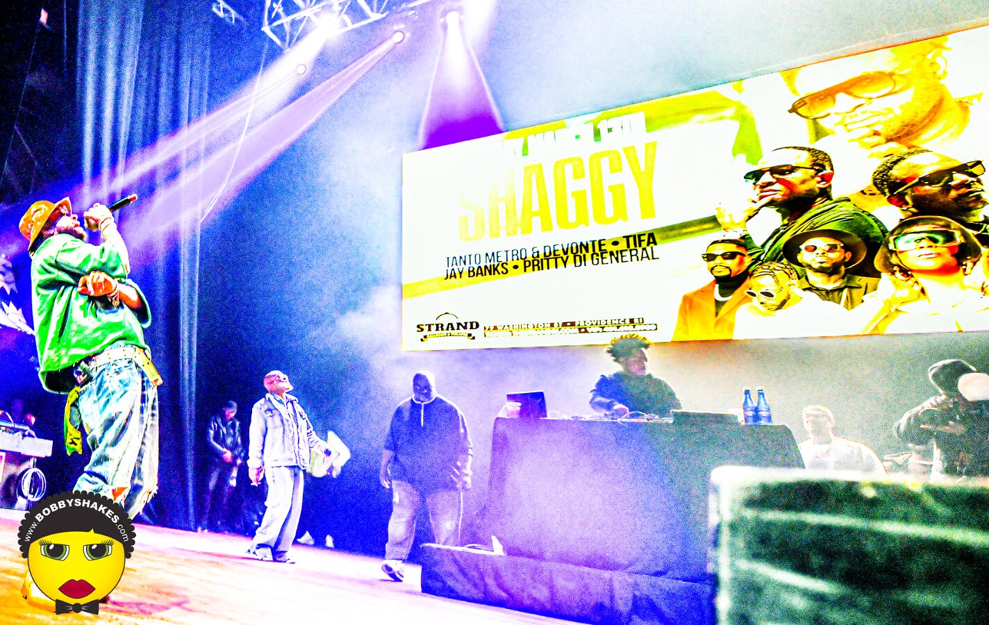 Shaggy, Tanto Metro & Devonte, Tifa, Teejay, Jay Banks, Pritty Di General performing live at The Strand Ballroom & Theatre in Providence, RI, photographed by Bobby Shakes