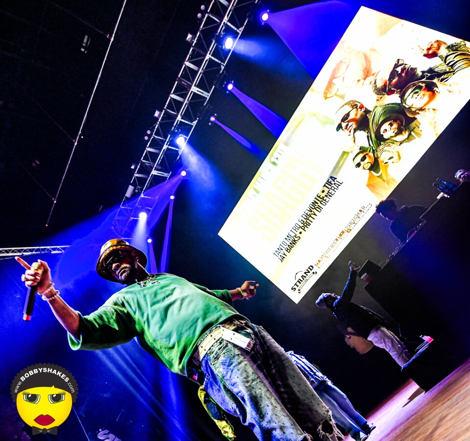 Shaggy, Tanto Metro & Devonte, Tifa, Teejay, Jay Banks, Pritty Di General performing live at The Strand Ballroom & Theatre in Providence, RI, photographed by Bobby Shakes