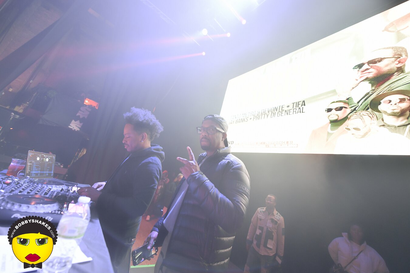Shaggy, Tanto Metro & Devonte, Tifa, Teejay, Jay Banks, Pritty Di General performing live at The Strand Ballroom & Theatre in Providence, RI, photographed by Bobby Shakes