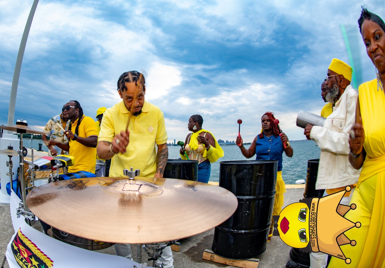 DJ Mastamind performing live at Spectacle Island in Boston Harbor, MA, photographed by Bobby Shakes