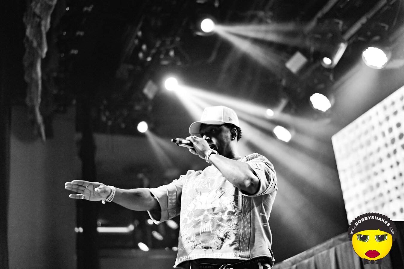 Shaggy performing live at Big Night Live in Boston, MA, photographed by Bobby Shakes