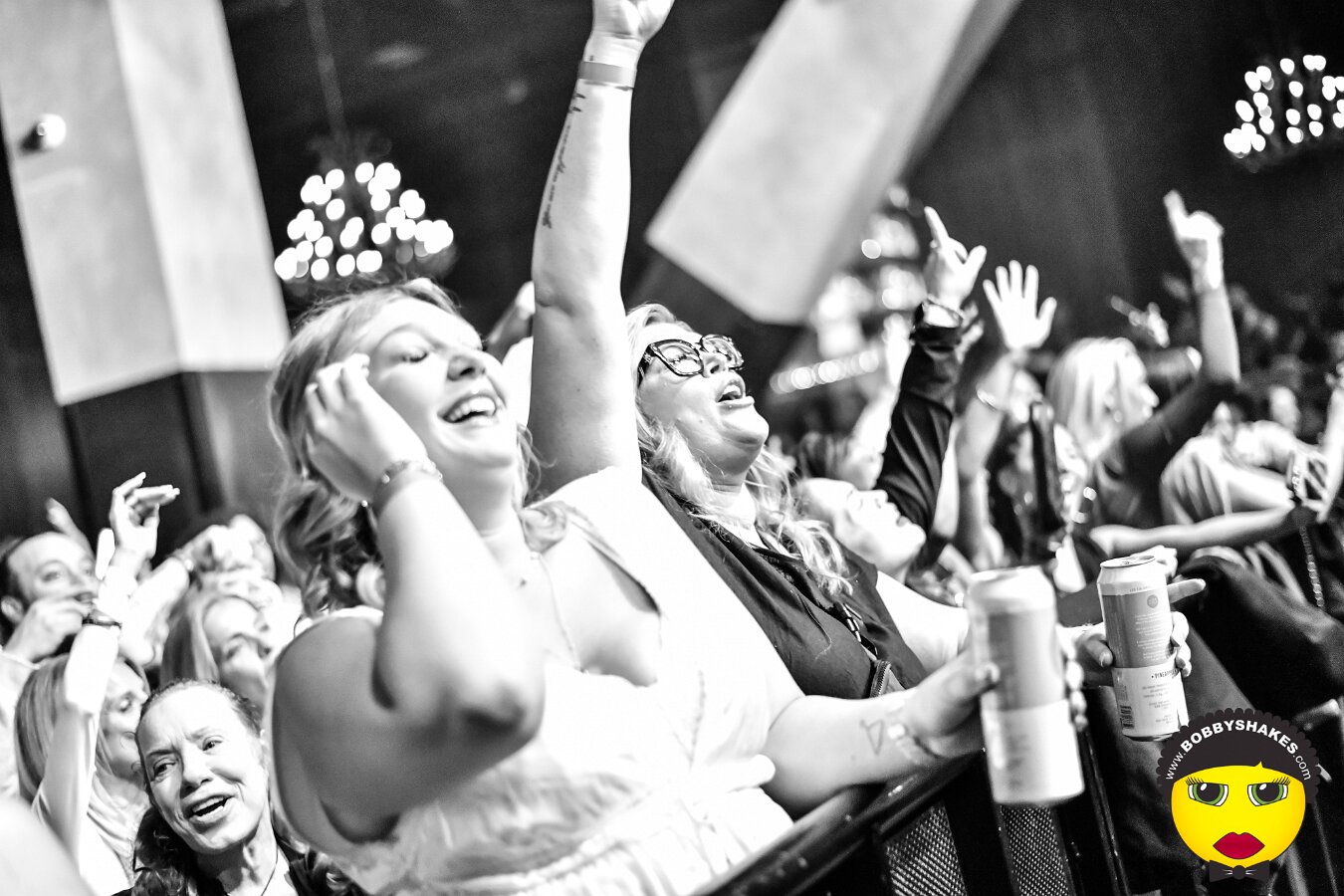 Shaggy performing live at Big Night Live in Boston, MA, photographed by Bobby Shakes
