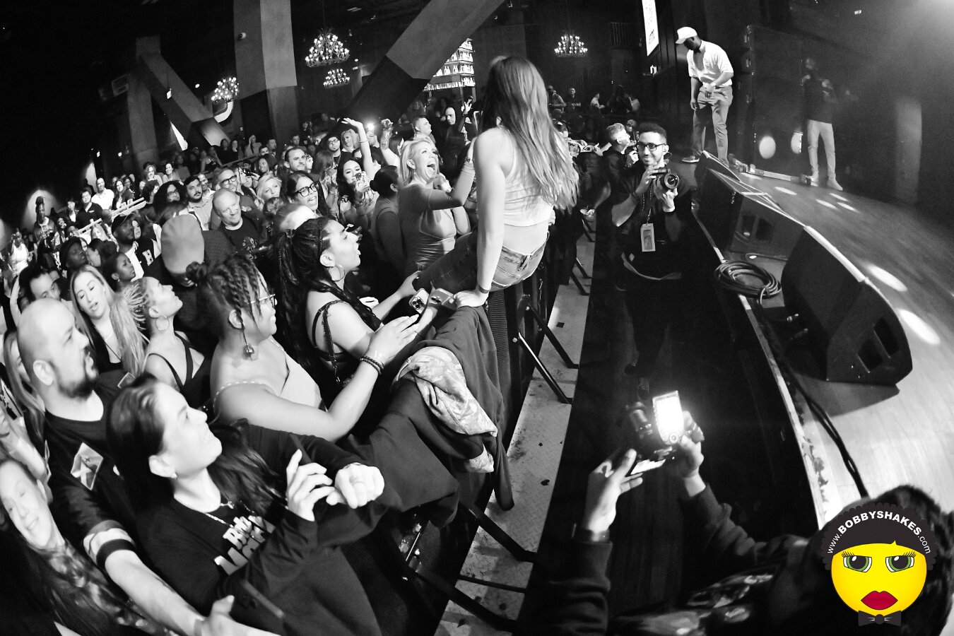 Shaggy performing live at Big Night Live in Boston, MA, photographed by Bobby Shakes