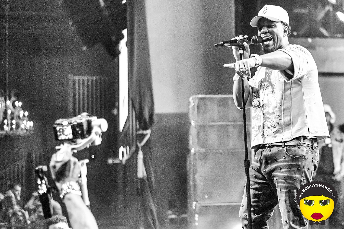 Shaggy performing live at Big Night Live in Boston, MA, photographed by Bobby Shakes