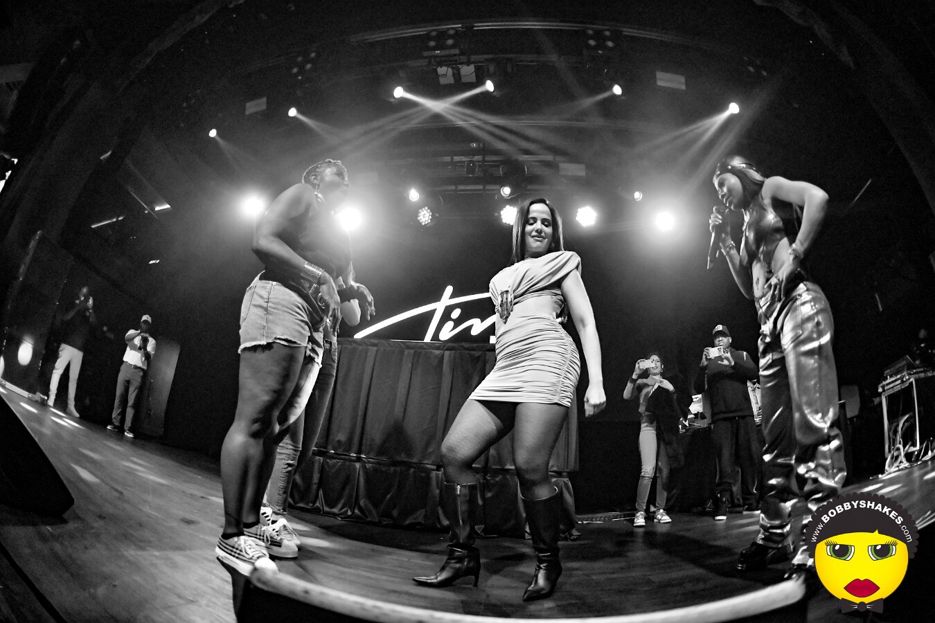 Shaggy performing live at Big Night Live in Boston, MA, photographed by Bobby Shakes