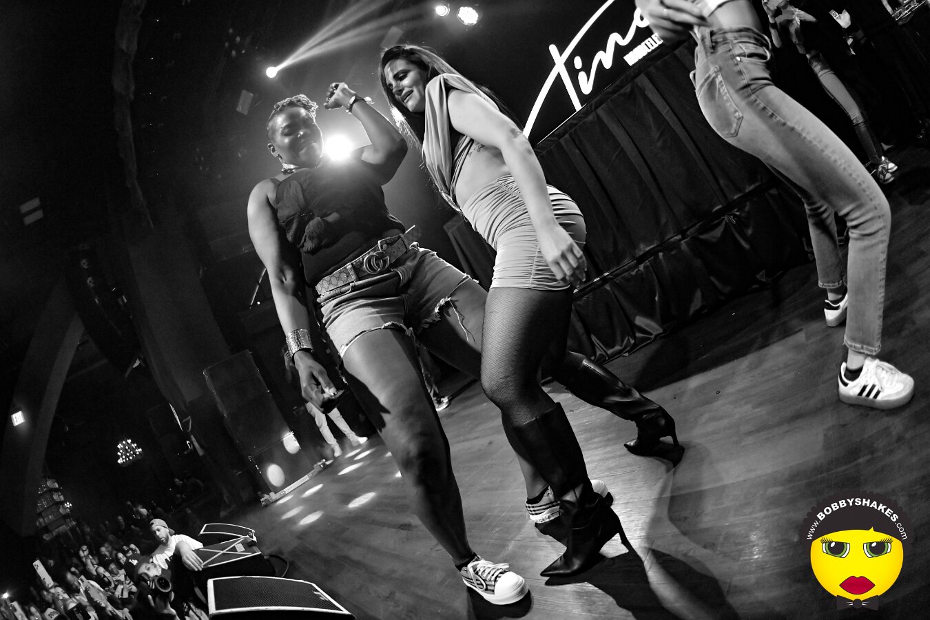 Shaggy performing live at Big Night Live in Boston, MA, photographed by Bobby Shakes