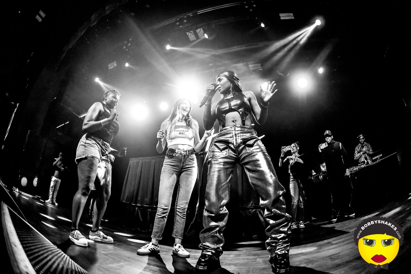 Shaggy performing live at Big Night Live in Boston, MA, photographed by Bobby Shakes