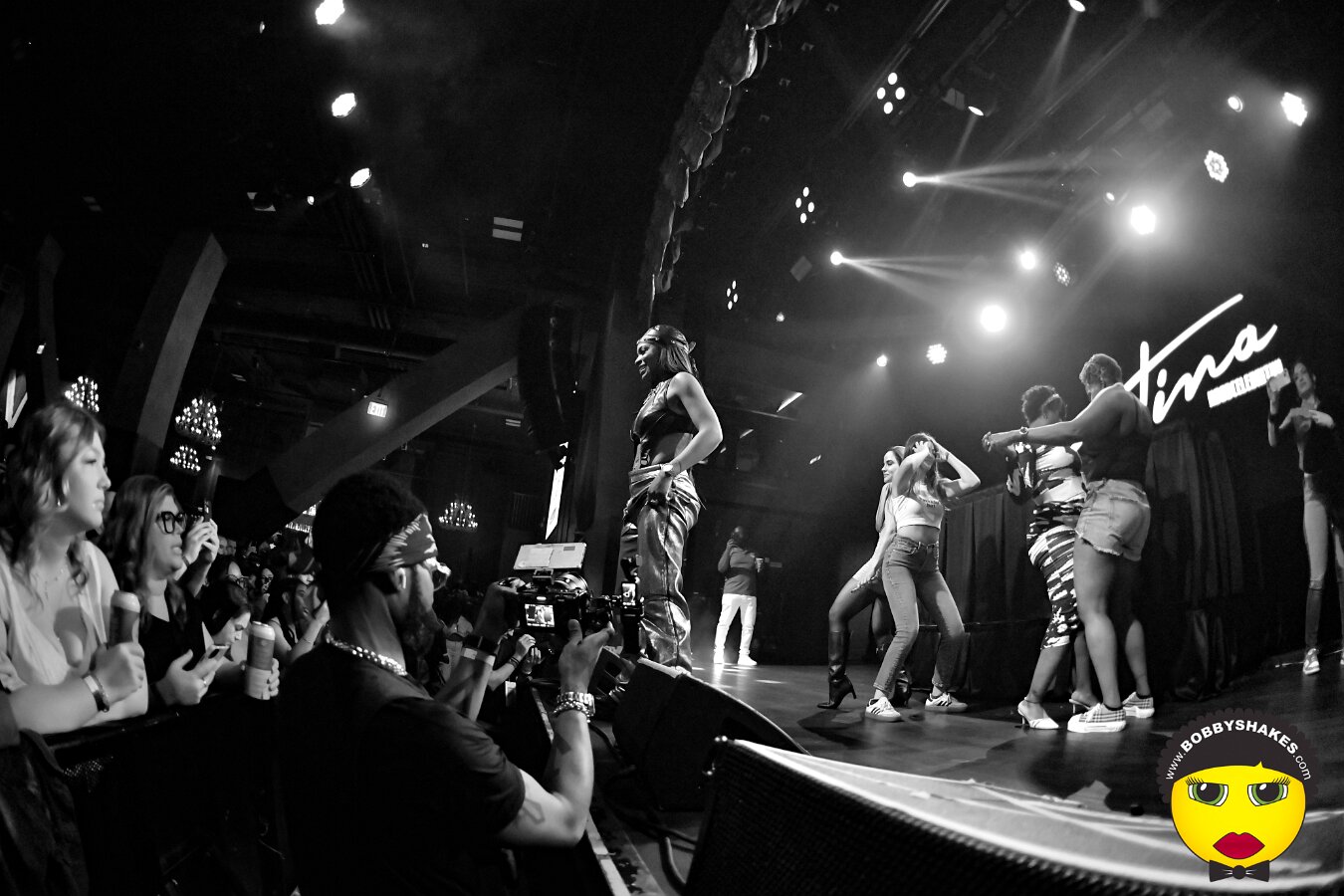 Shaggy performing live at Big Night Live in Boston, MA, photographed by Bobby Shakes