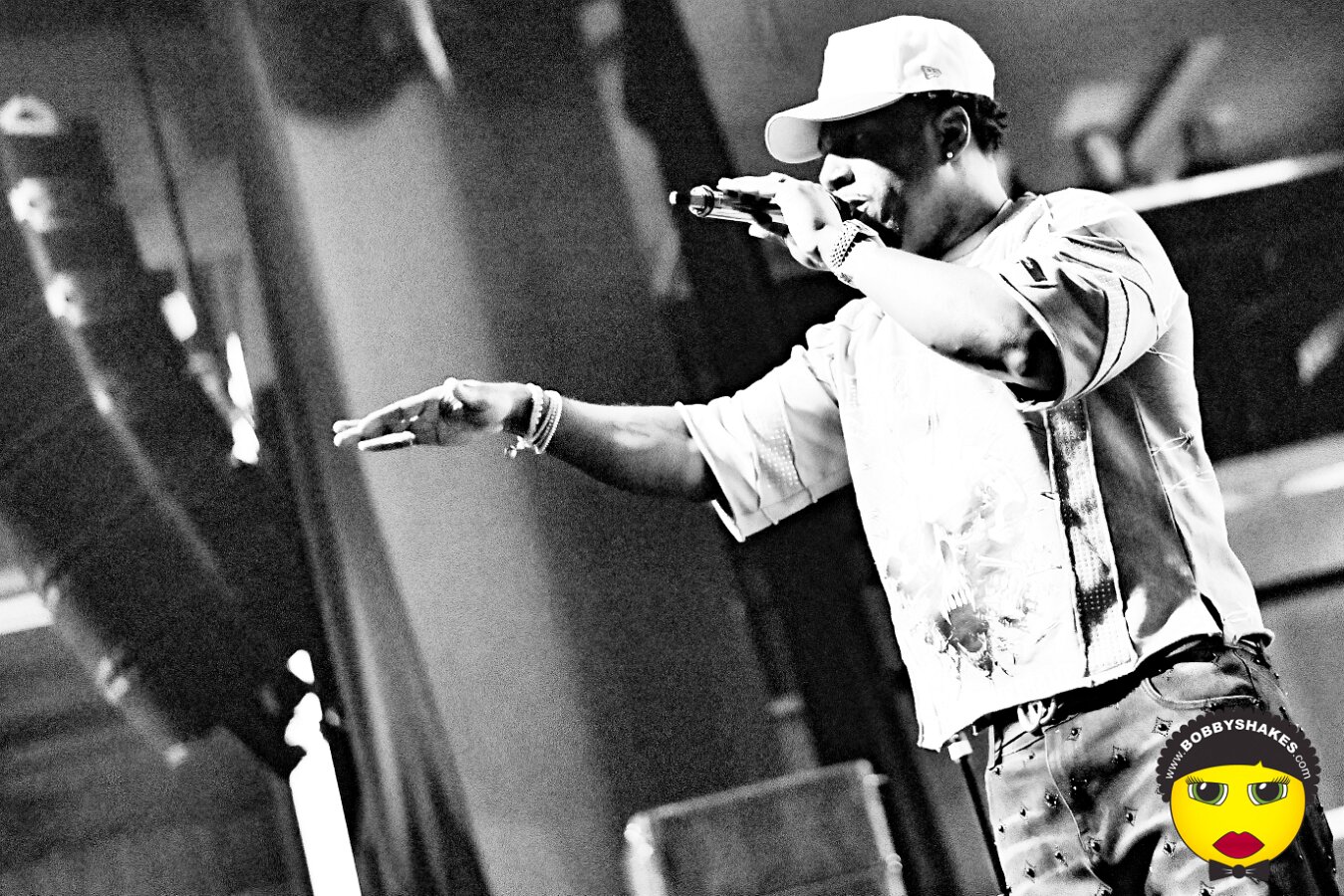 Shaggy performing live at Big Night Live in Boston, MA, photographed by Bobby Shakes