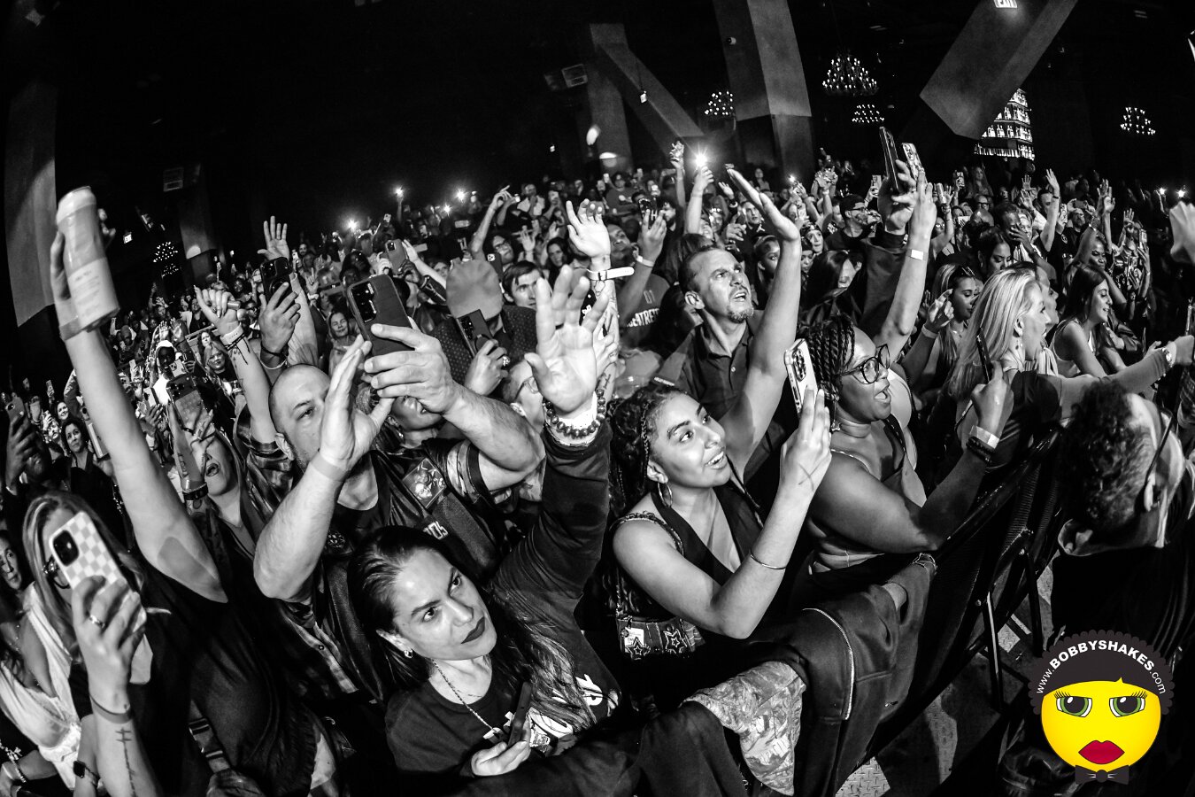 Shaggy performing live at Big Night Live in Boston, MA, photographed by Bobby Shakes