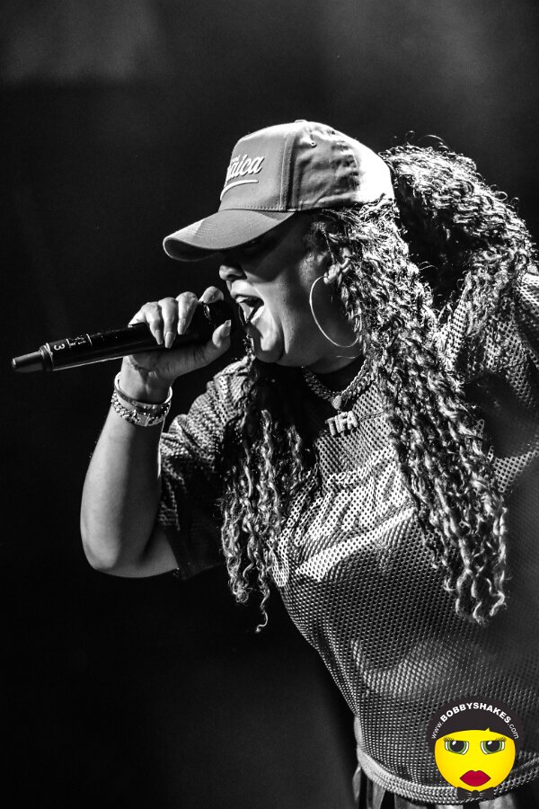 Shaggy performing live at Big Night Live in Boston, MA, photographed by Bobby Shakes
