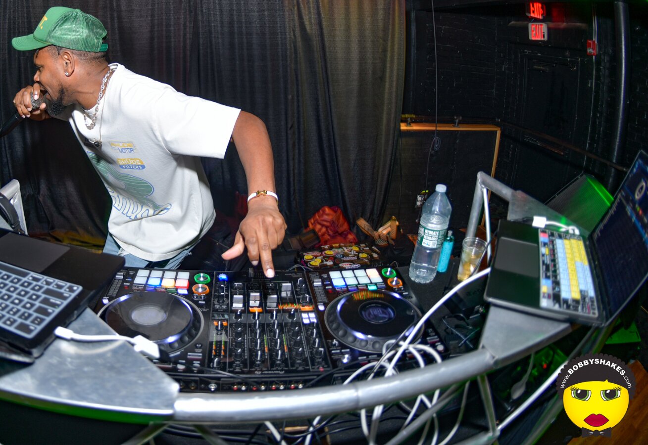 Chromatic performing live at Alchemy in Providence, RI, photographed by Bobby Shakes