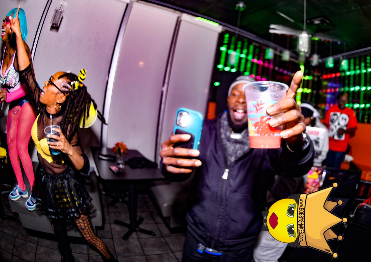 DJ Handz, Scary, DJ Twinnie Twin & Rave King · hosted by The Beantown Baddie performing live at Boston Restaurant Bar & Grill in Hyde Park, Boston, MA, photographed by Bobby Shakes