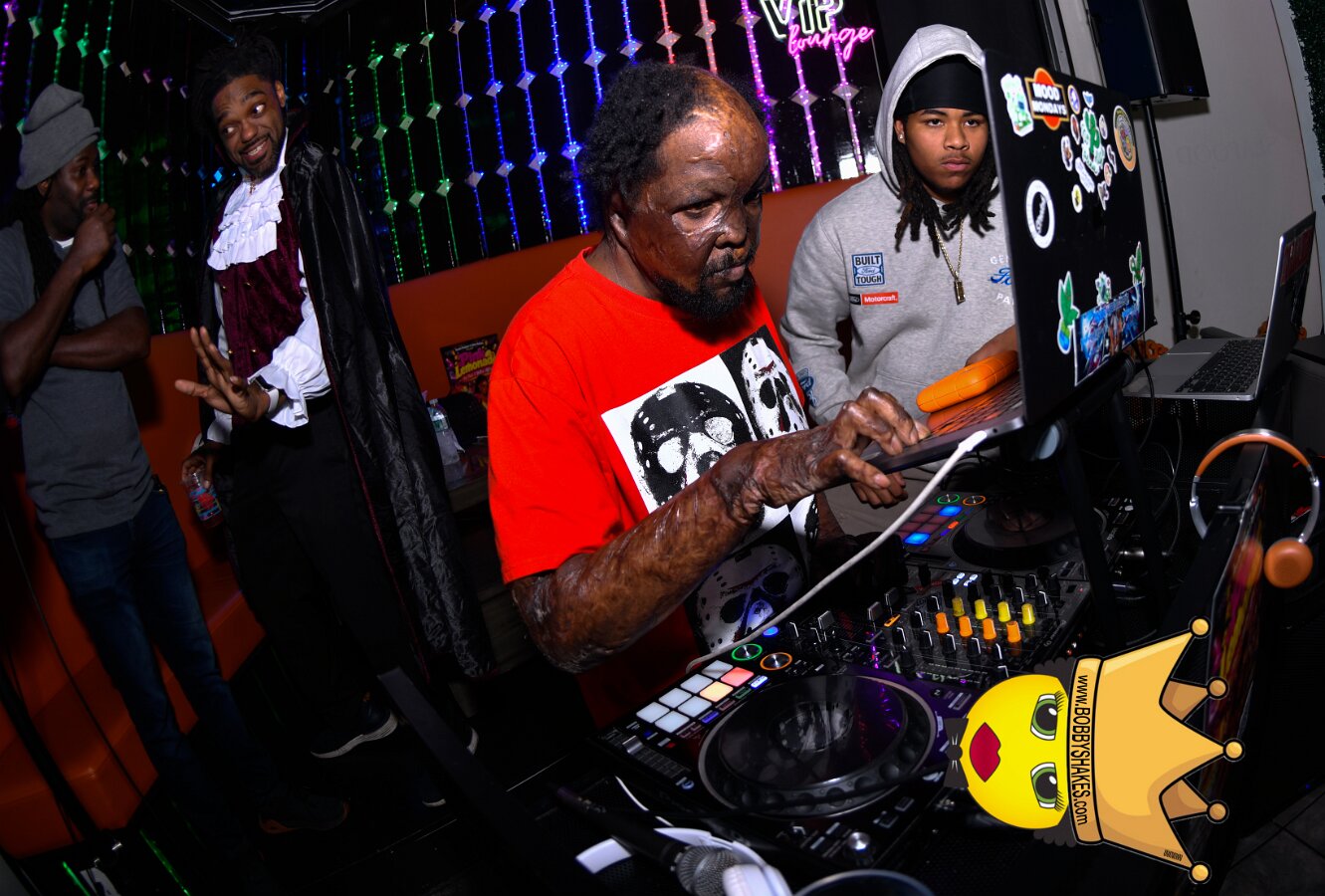 DJ Handz, Scary, DJ Twinnie Twin & Rave King · hosted by The Beantown Baddie performing live at Boston Restaurant Bar & Grill in Hyde Park, Boston, MA, photographed by Bobby Shakes