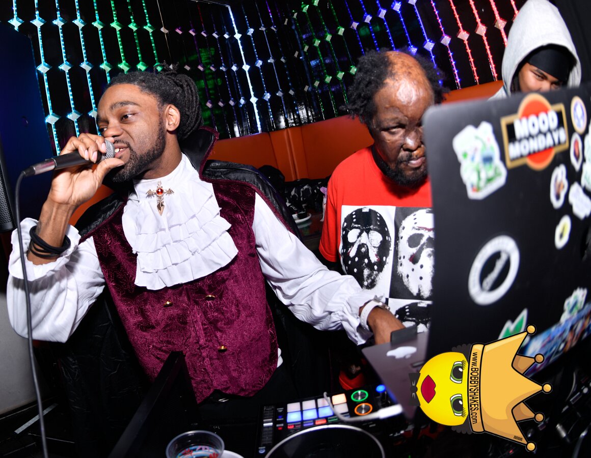 DJ Handz, Scary, DJ Twinnie Twin & Rave King · hosted by The Beantown Baddie performing live at Boston Restaurant Bar & Grill in Hyde Park, Boston, MA, photographed by Bobby Shakes