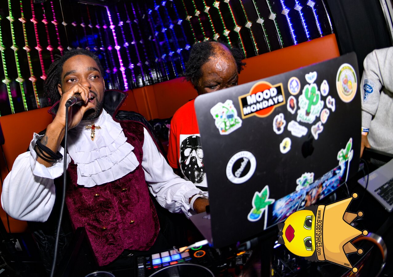 DJ Handz, Scary, DJ Twinnie Twin & Rave King · hosted by The Beantown Baddie performing live at Boston Restaurant Bar & Grill in Hyde Park, Boston, MA, photographed by Bobby Shakes
